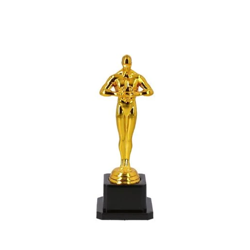 Plastična figura Oscar – nagrada za šampione, pobednike i takmičenja, dekorativna plastična statueta visine 18,5 cm za sport, školu i motivacione poklone