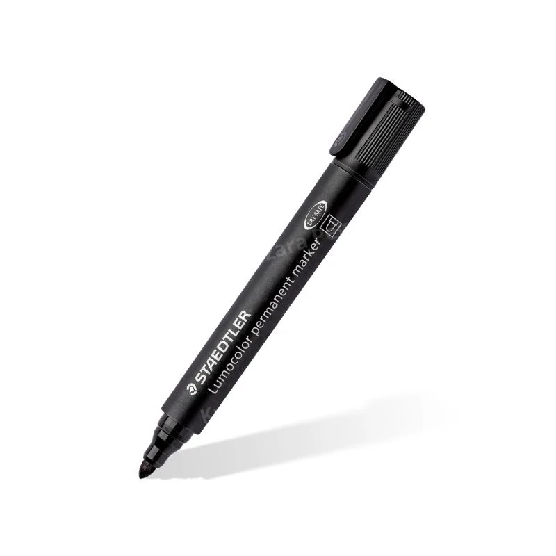 Staedtler Lumocolor permanentni marker sa oblim vrhom 2 mm, crni, vodootporan i otporn na razmazivanje, idealan za školu, kancelariju, crtanje i označavanje gotovo svih površina.